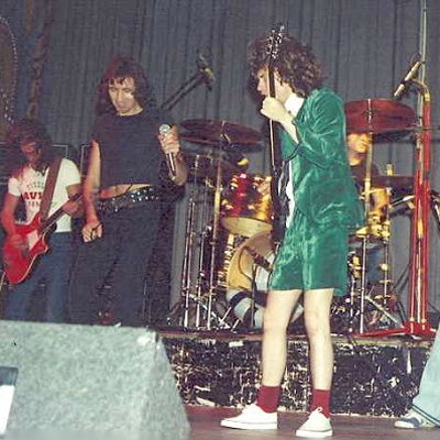 AC/DC