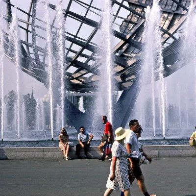 The 1964 World's Fair is held in New York City with 80 nations, 24 states and 45 corporations exhibiting.