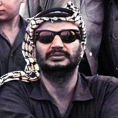 Yasser Arafat becomes Chairman of the Palestine Liberation Organization - PLO, where he would serve until 2004.