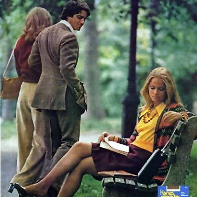 "Gentlemen Prefer Hanes" is a series of ads for Hanes Pantyhose.