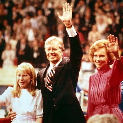 Jimmy Carter, the former governor of Georgia, defeats Republican incumbent Gerald Ford in the 1976 US presidential election.