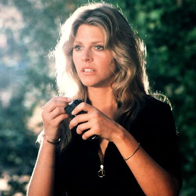 The sci-fi action adventure TV series The Bionic Woman starring Lindsay Wagner debuts on ABC.