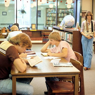 Yearbook photo of a high school library in Kansas City, Missouri.