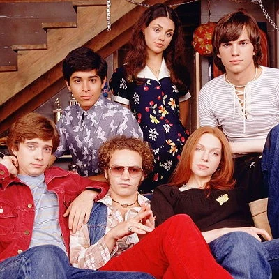 The TV sitcom That 70's Show debuts on Fox where it runs for eight seasons. The program follows a group of six teenage friends living in Wisconsin in the late 70's and continues to air in syndication today.