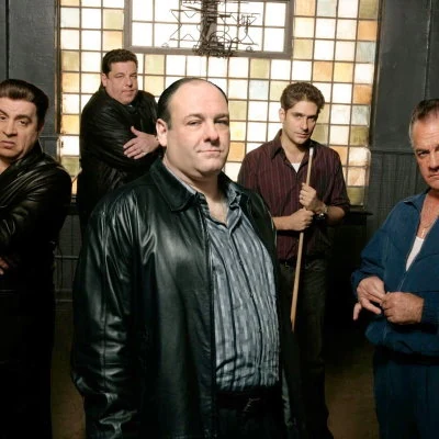 HBO launches the crime drama series The Sopranos, starring 	
James Gandolfini, Lorraine Bracco, Edie Falco, Michael Imperioli, Dominic Chianese, Steven Van Zandt, Tony Sirico, Robert Iler and Jamie-Lynn Sigler. The popular program, created by David Chase, lasts for six seasons.